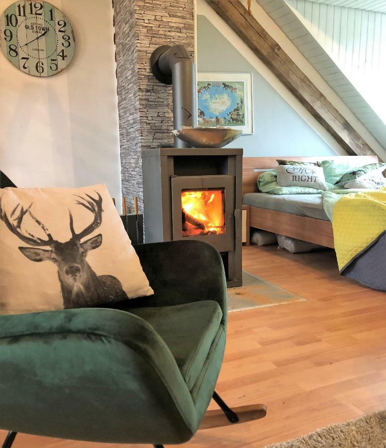 Hof Vierzehnender: Eifel Studio mit Dachterrasse und Kamin Monschau Exterior photo